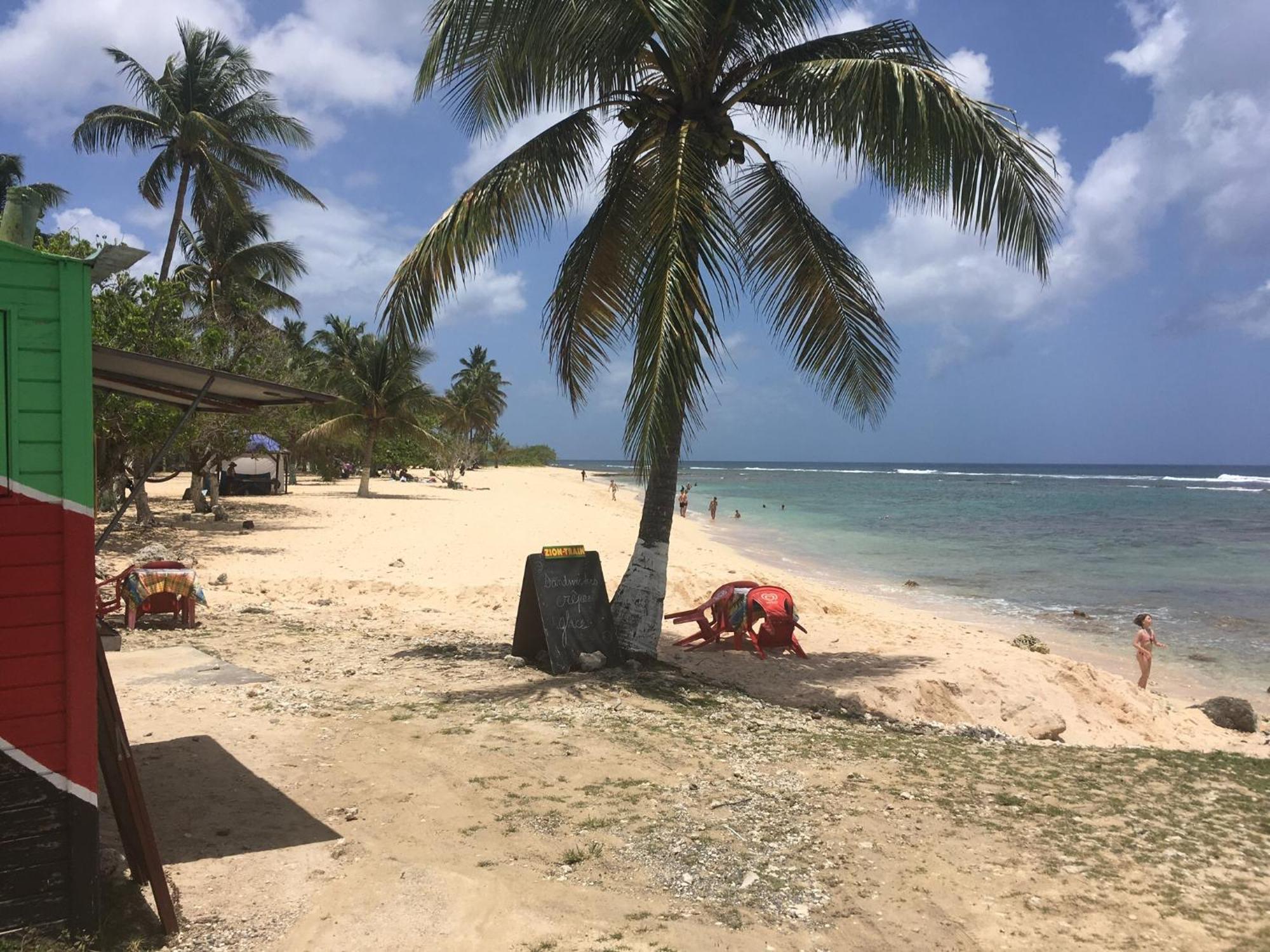 Coin Paradis Anse-Bertrand